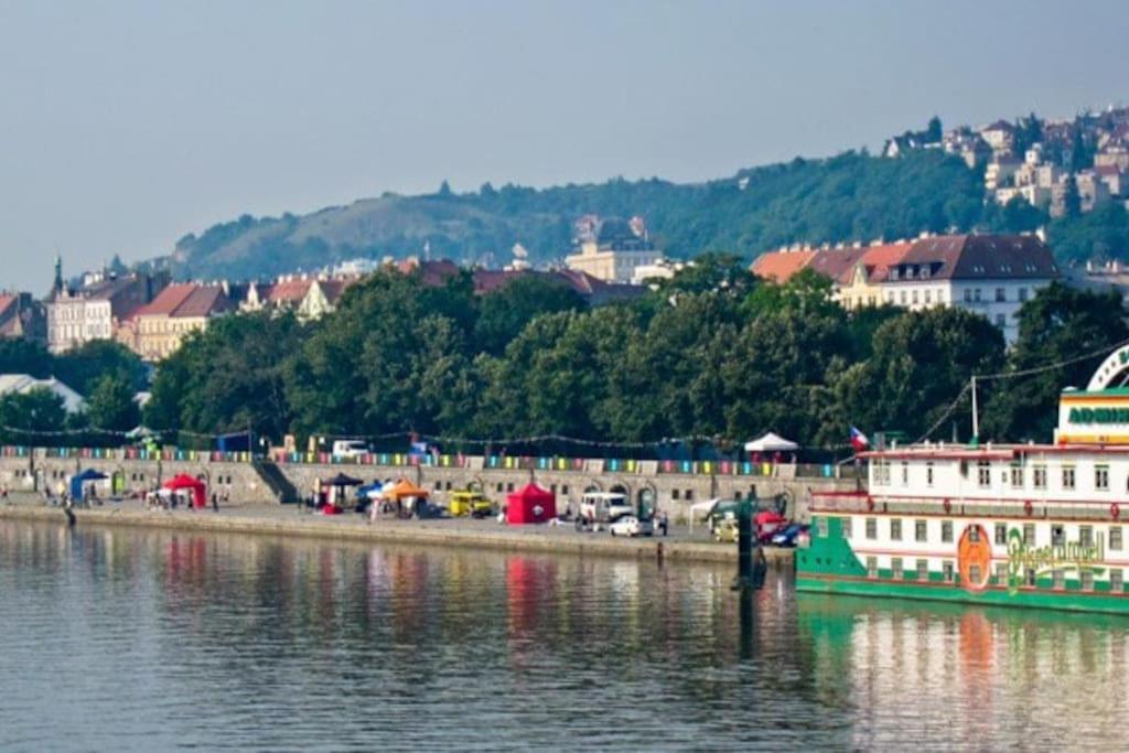 Dream City Prague Luaran gambar